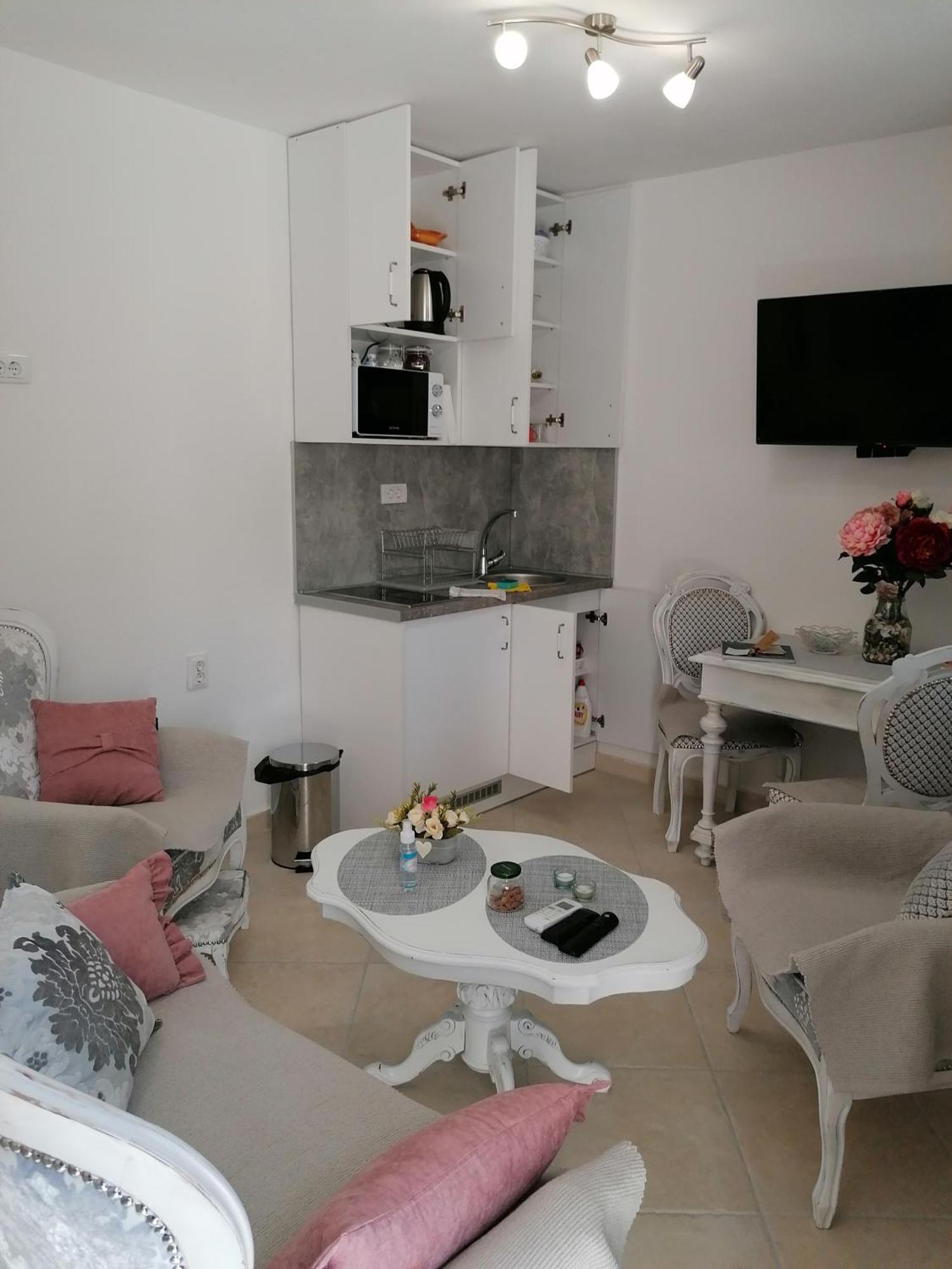 New Renovated Old Town Martiva Apartment โกตอร์ ห้อง รูปภาพ